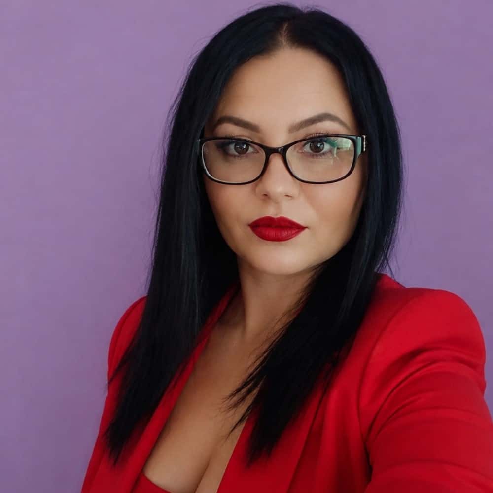 Roxana Elena P. photo 1